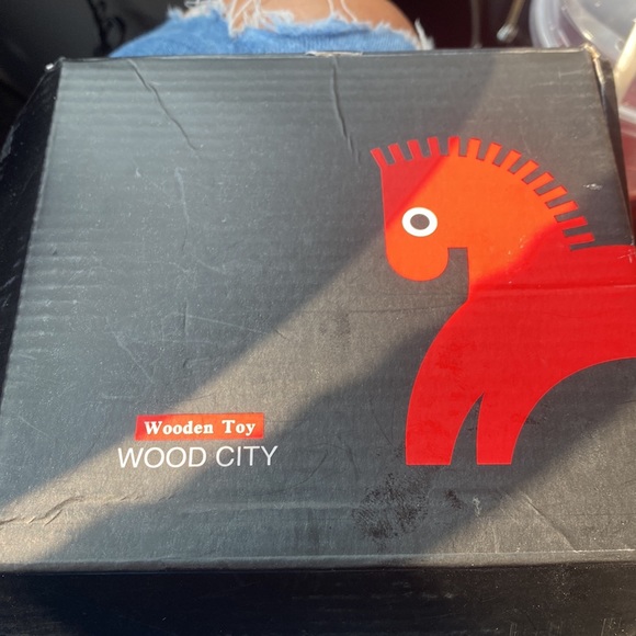 Wooden Apple puzzle game for kids - Picture 2 of 2